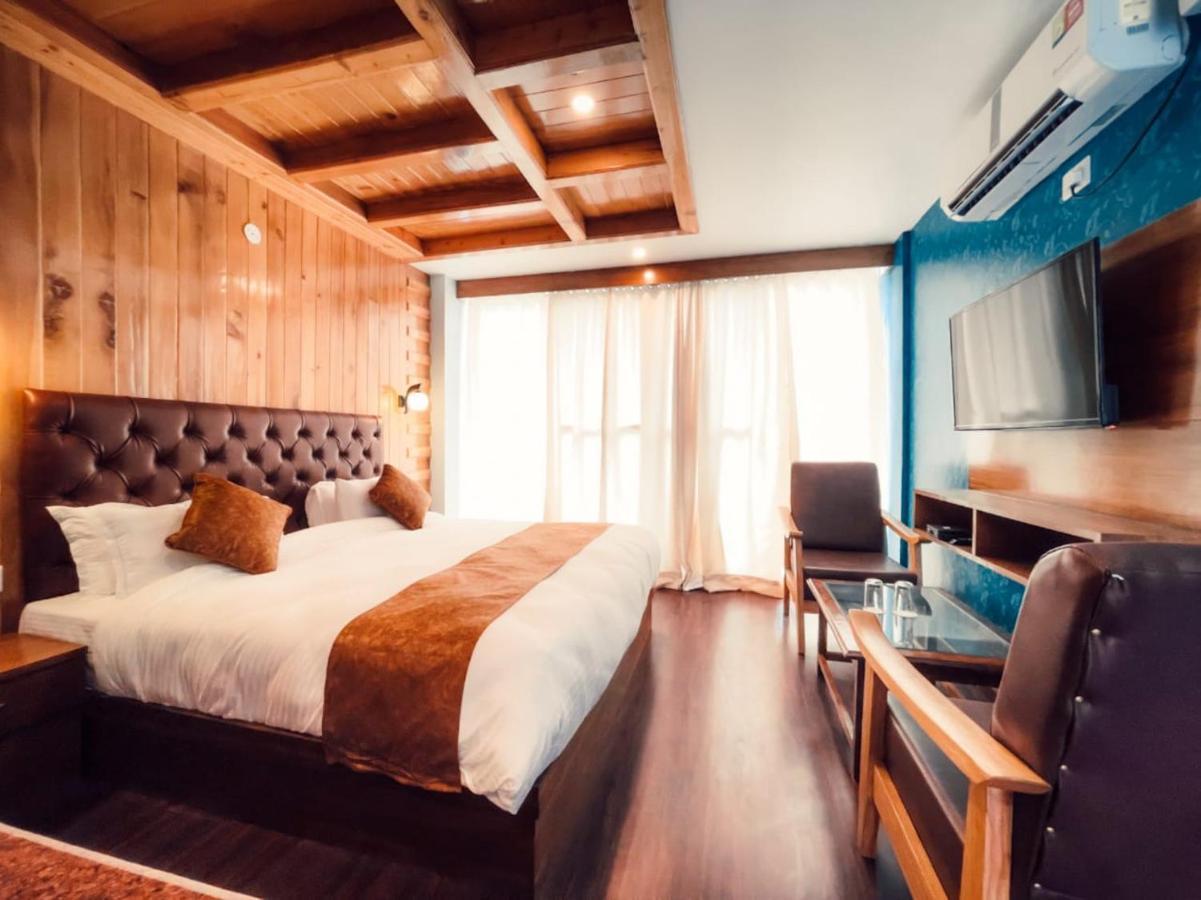 Vista Hill Resort- Centrally Heated & Air Cooled Resort, Manali 外观 照片