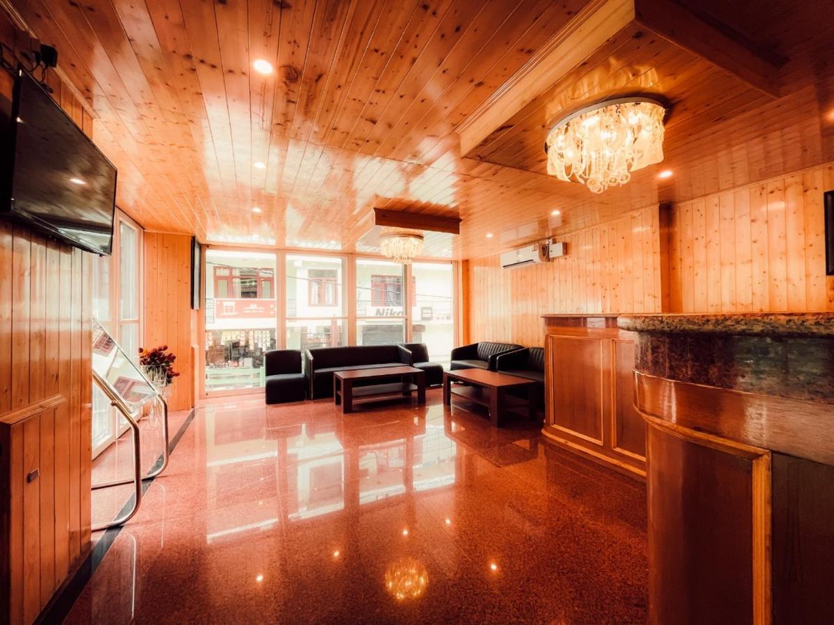 Vista Hill Resort- Centrally Heated & Air Cooled Resort, Manali 外观 照片