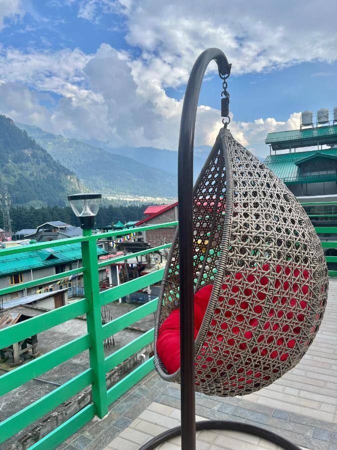 Vista Hill Resort- Centrally Heated & Air Cooled Resort, Manali 外观 照片