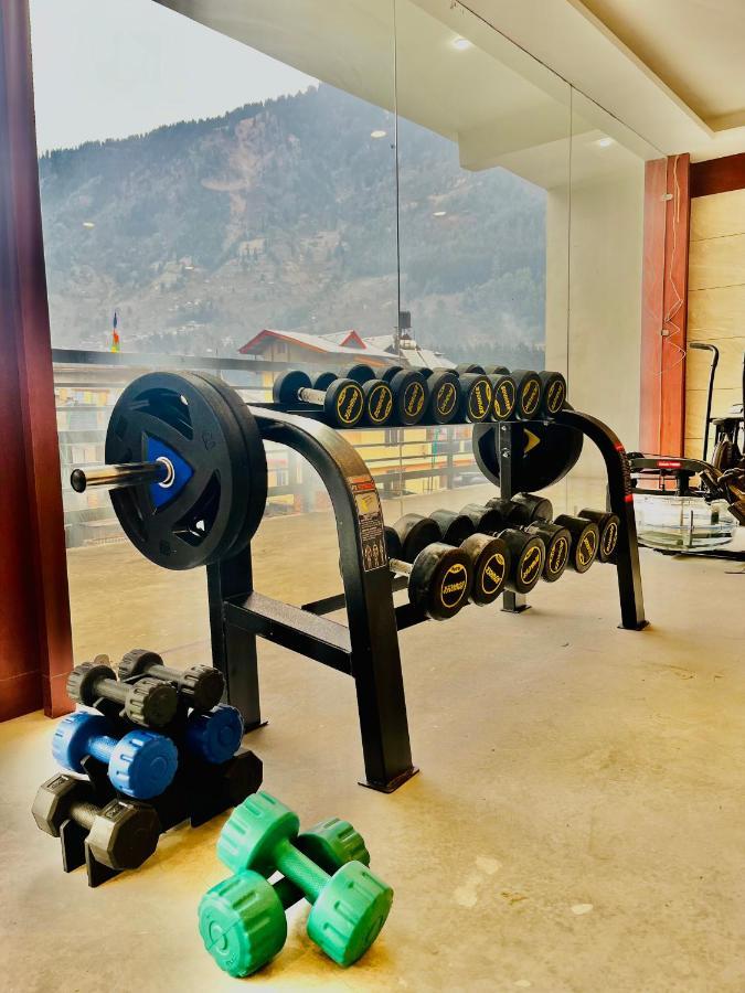 Vista Hill Resort- Centrally Heated & Air Cooled Resort, Manali 外观 照片