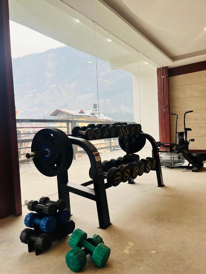 Vista Hill Resort- Centrally Heated & Air Cooled Resort, Manali 外观 照片